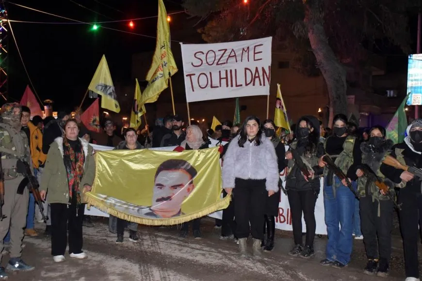 Ciwanên Şoreşger û Jinên Ciwan komkujiyên li Şêxmeqsûdê şermezar kirin