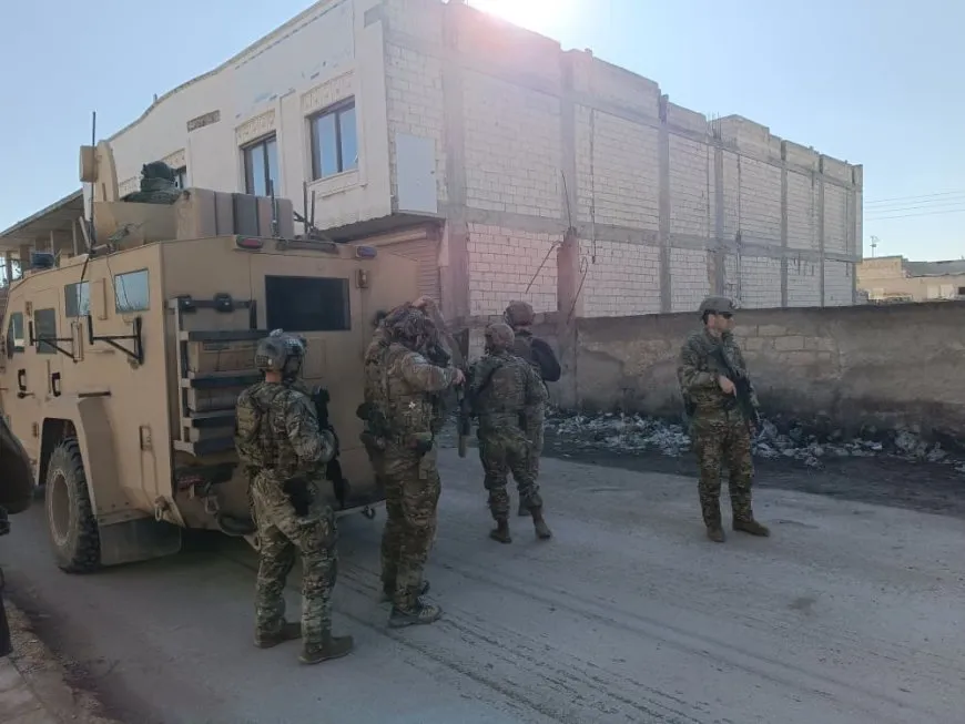 Şandeyeke Hevpeymaniya Navneteweyî û QSD`ê çû Dêr Hafir