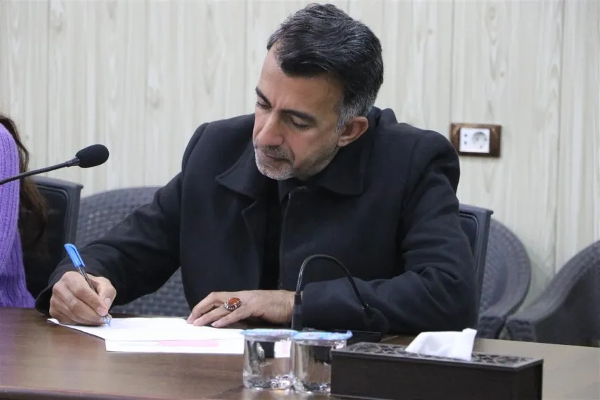 Rojnamevan û çalakvanan awayên pêşîgirtina li zimanê nefretê gotûbêj kir