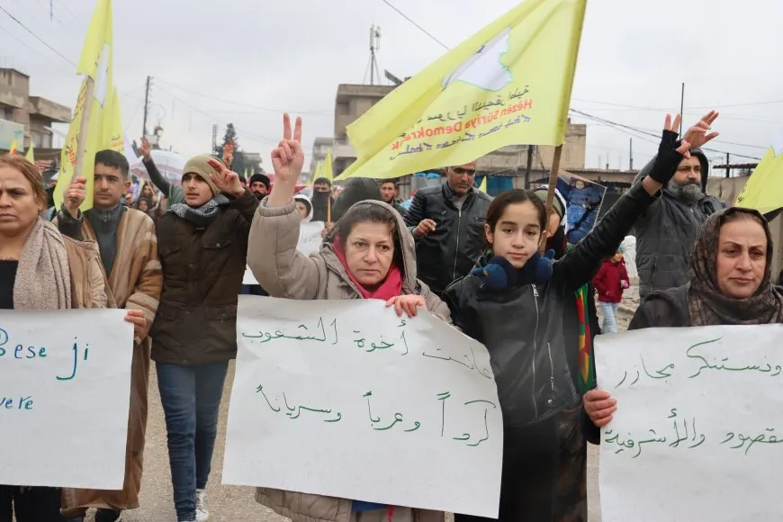 Kantona Cizîrê bersiva seferberiyê da û herikî qadan