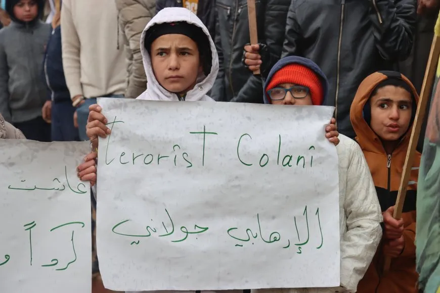 Kantona Cizîrê bersiva seferberiyê da û herikî qadan