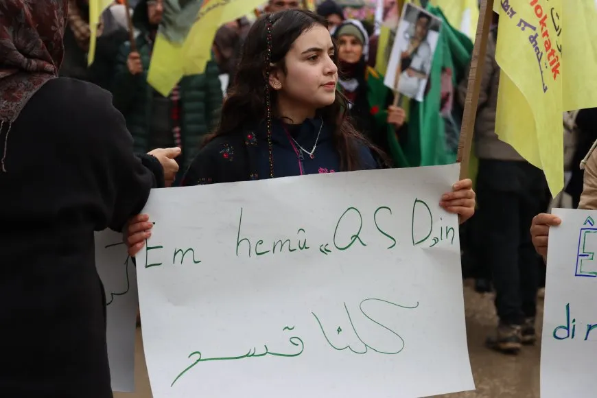 Kantona Cizîrê bersiva seferberiyê da û herikî qadan
