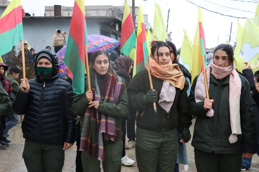 Kantona Cizîrê bersiva seferberiyê da û herikî qadan