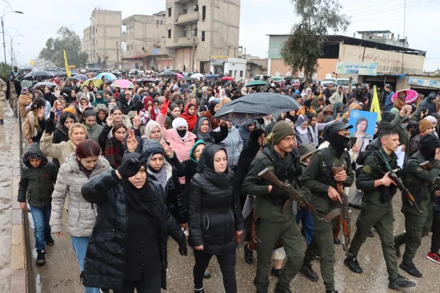 Kantona Cizîrê bersiva seferberiyê da û herikî qadan