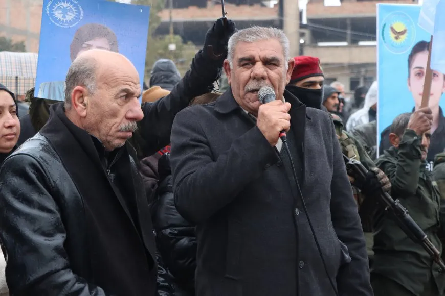 Kantona Cizîrê bersiva seferberiyê da û herikî qadan