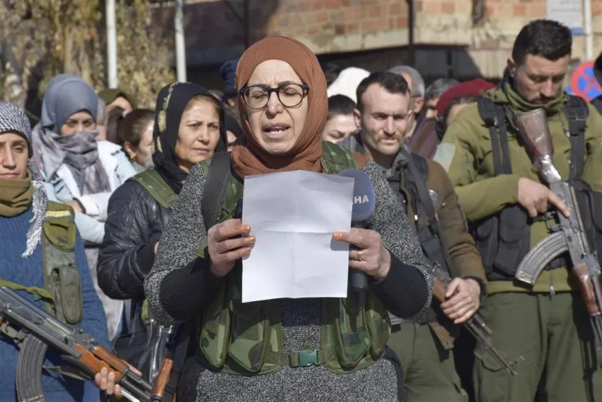 Şêniyên Dirbêsiyê tev li seferberiya giştî bûn