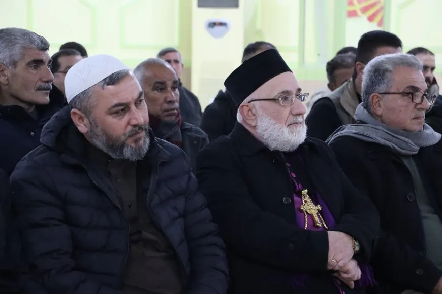 Li Tirbespiyê civîna pêkhateyan: Em li hember fitneyan derkevin