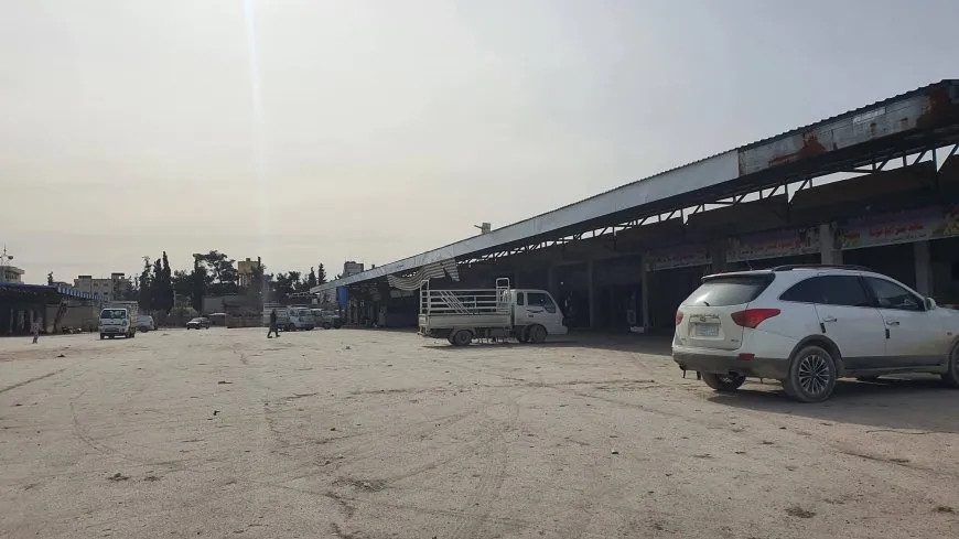 Kobanê di dorpêçê de ye gel li ber xwe dide