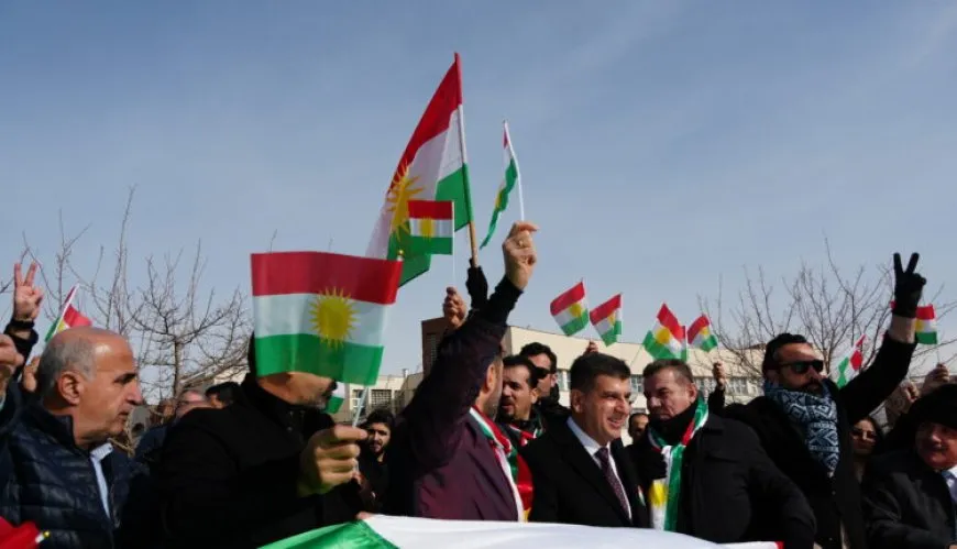 Zanîngeha Silêmaniyê piştgirî da berxwedana Rojava