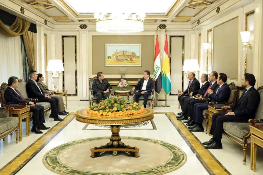 Îlham Ehmed û Mazlûm Ebdî bi Nêçîrvan Barzanî civiyan