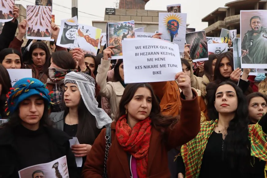 Jin û Ciwanên Qamişloyê: Li şûna keziyekî bi hezaran kezî şîn tê