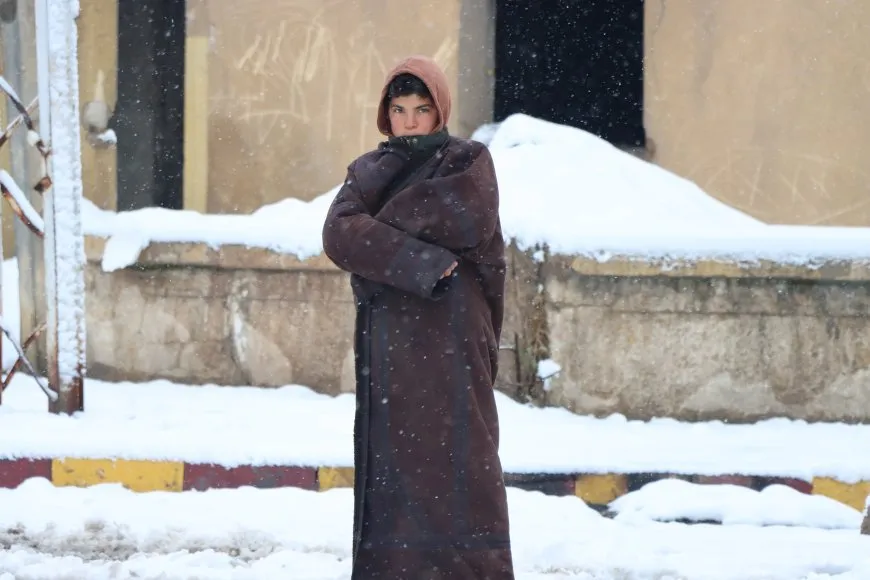 Rojava di bin berfê de ma, rewşa koçberan girantir bû 