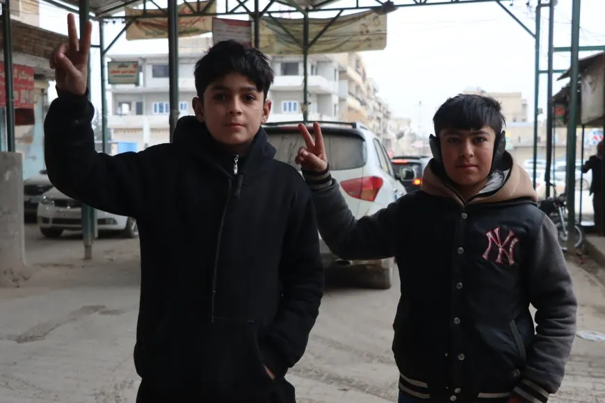 Li Kobanê ne xwarin, ne vexwarin, ne internêt, lê berxwedanî xurt e