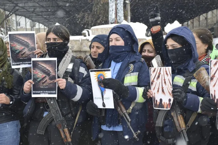 Kongra Star: Porê jinan nîşana îradeyê ye ku nayê şikandin