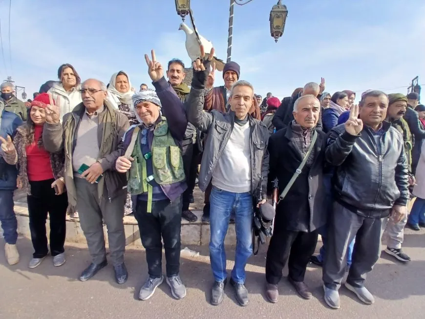 Girseyên Qamişlo, Amûdê û Dirbesiyê gihîştin Hesekê