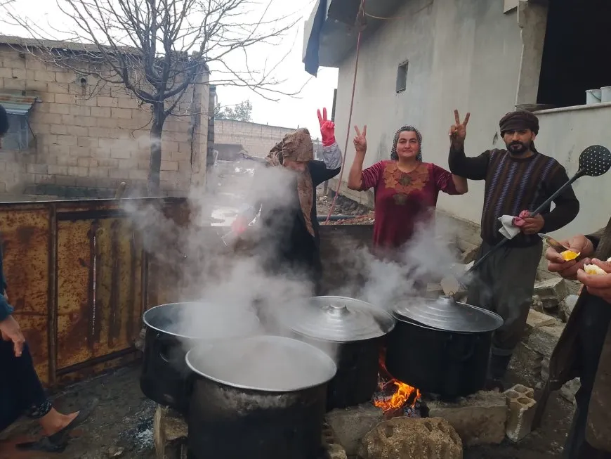 Şêniyên gundên Til Cemal û Sêgira piştevaniyê didin şervanan