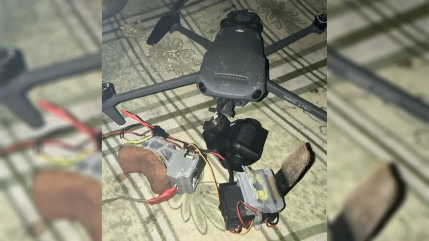 Parêzvanên Siwêdayê 2 dronên hikumeta demkî xistin