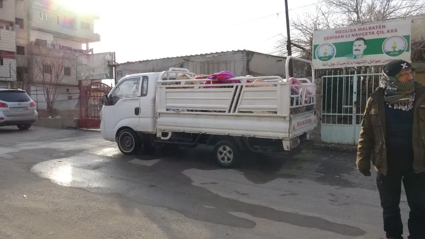 Şênî û sazî alîkariyên mirovî didin malbatên koçber
