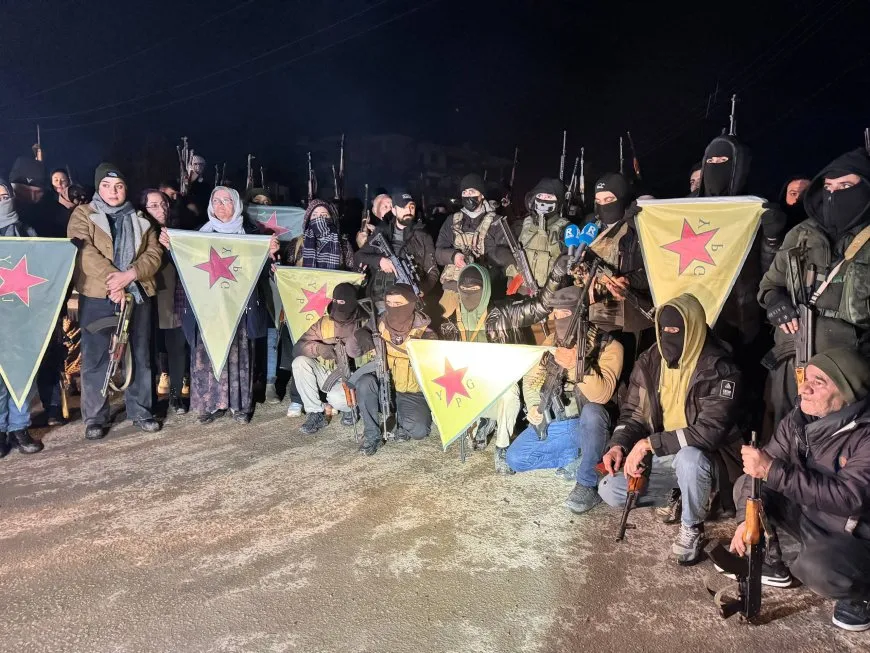 Gelê Rojava li hundir û derveyî bajaran nuqteyên parastinê danîne