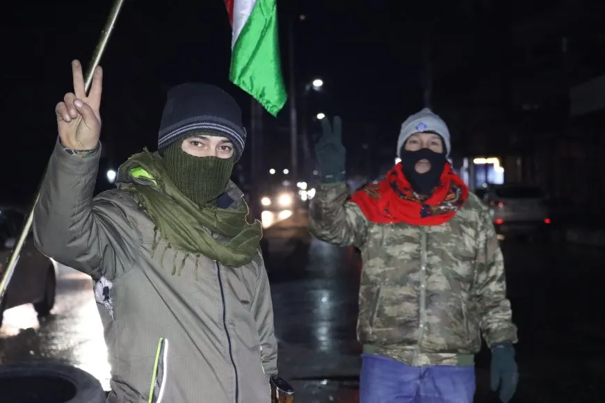 Gelê Rojava li hundir û derveyî bajaran nuqteyên parastinê danîne