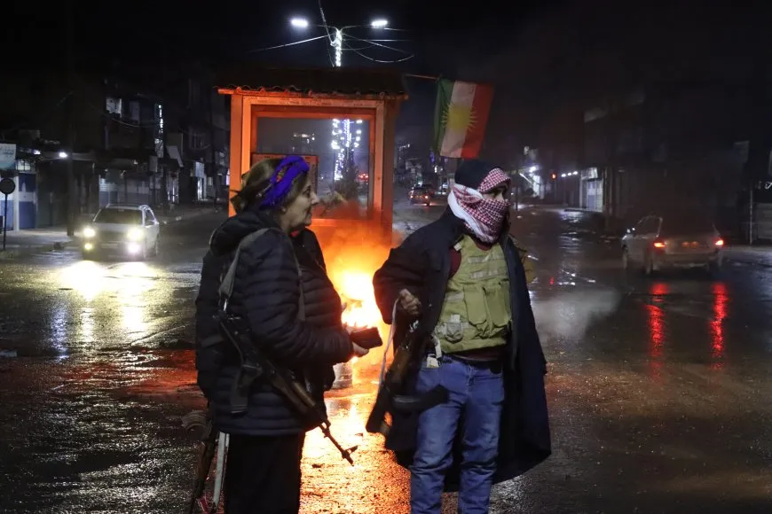 Gelê Rojava li hundir û derveyî bajaran nuqteyên parastinê danîne