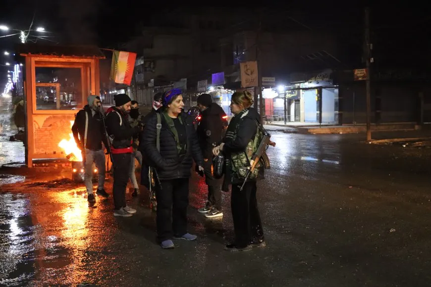 Gelê Rojava li hundir û derveyî bajaran nuqteyên parastinê danîne