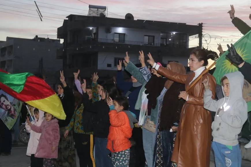 ˋWê Kobanê li dijî terorê bimîne sembola berxwedan û serkeftinêˊ