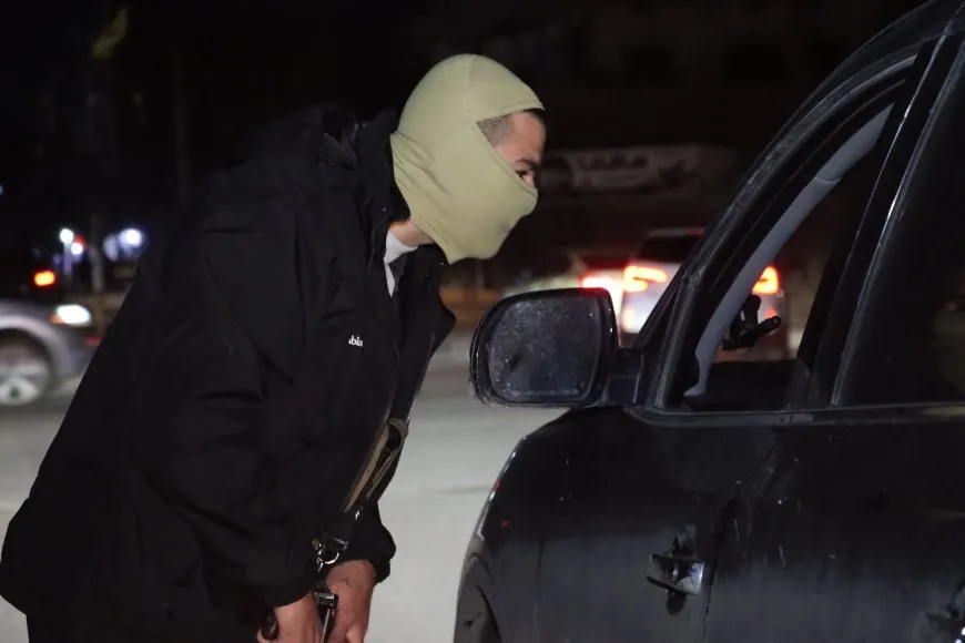 Gelê Rojava kom bi kom û tabûran herêmên xwe diparêze