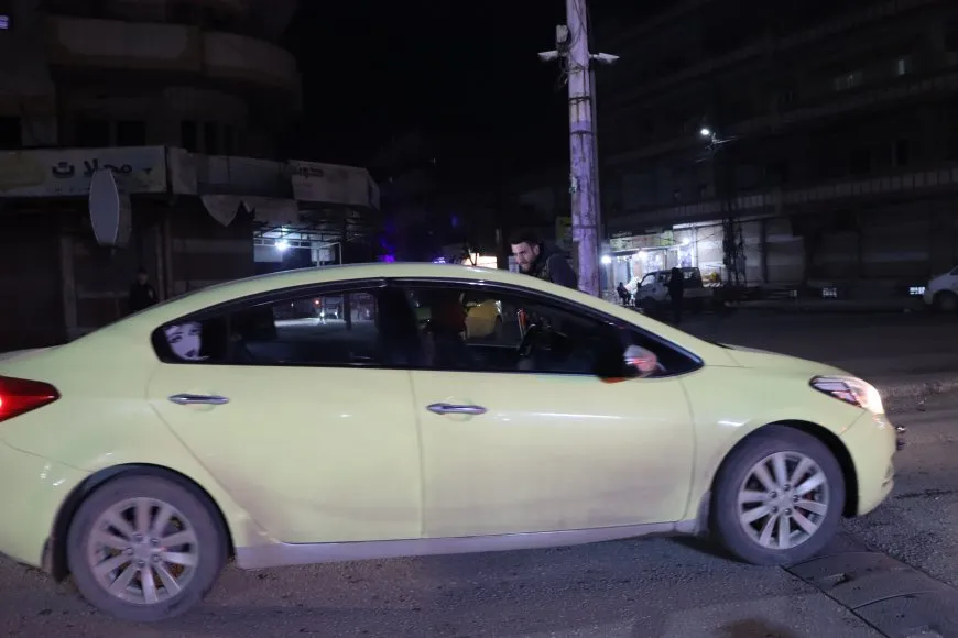 Gelê Rojava kom bi kom û tabûran herêmên xwe diparêze