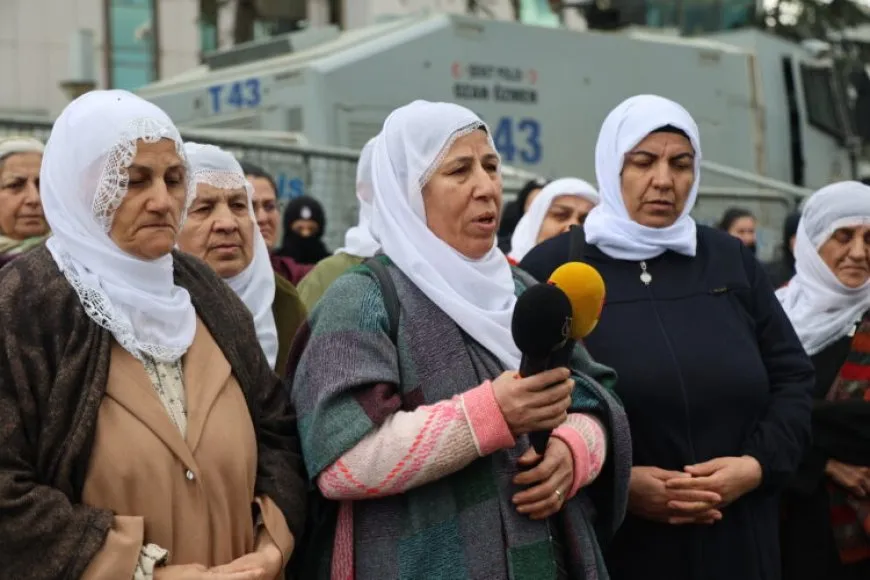 Dayik ber Balyozxaneya Îsraîlê bang kirin: Korîdorê vekin
