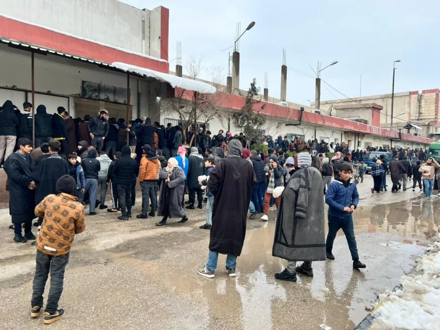 Li Kobanê firin 24 saaet kar dikin, ard û sotemenî kêm in