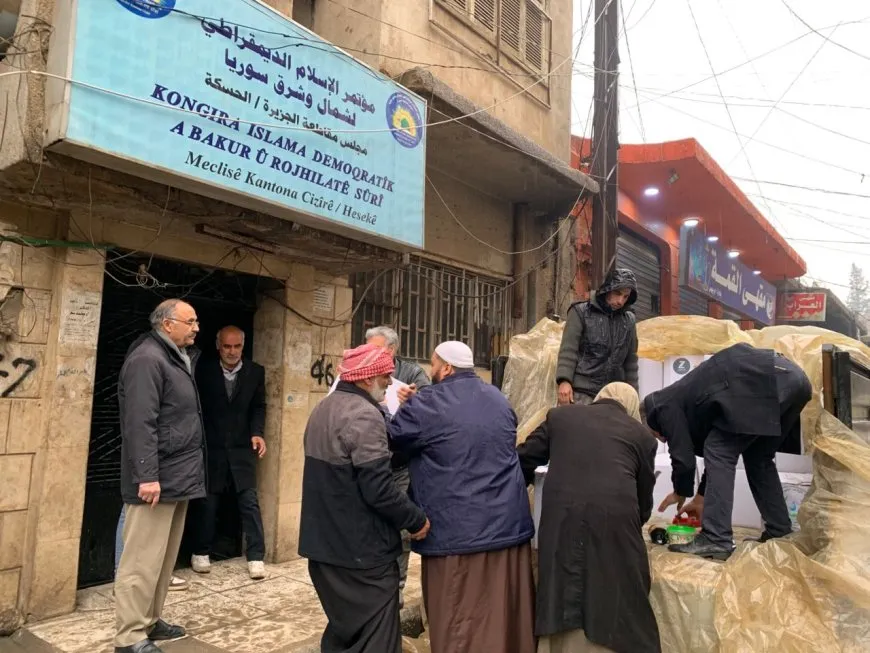 Alîkarî li koçberên li Hesekê hate belavkirin