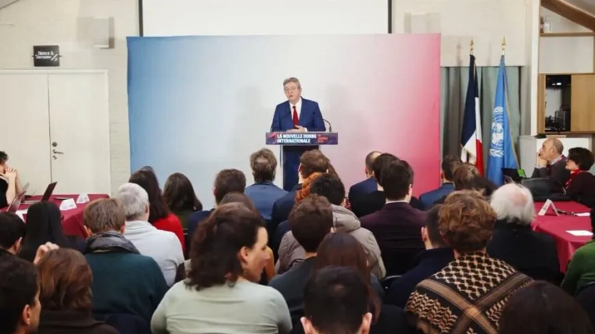 Mélenchon: Divê meseleya Kurdistanê ji nû ve bê nîqaşkirin
