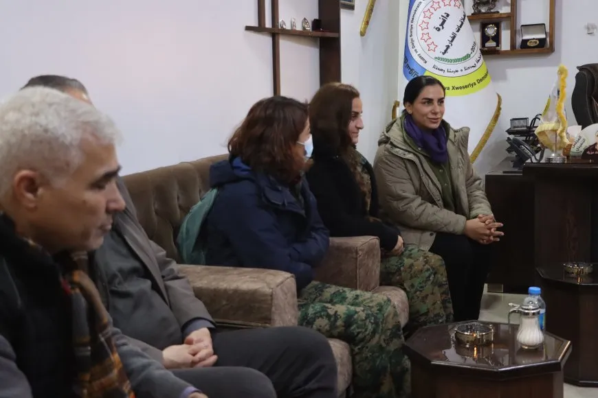 Weqfa VIM alîkarî gihand Rojava
