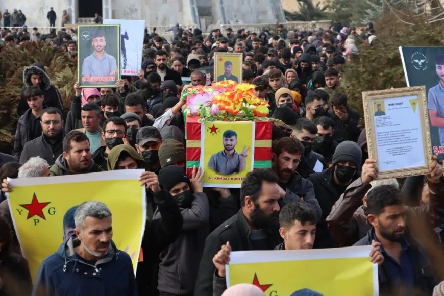 Li Kobanê ji bo 4 şehîdan merasîm