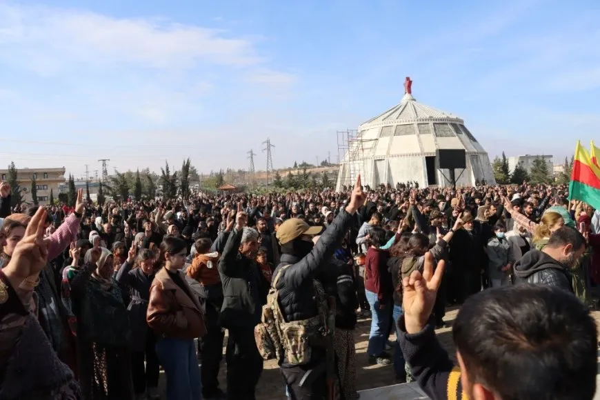 Li Kobanê ji bo 4 şehîdan merasîm