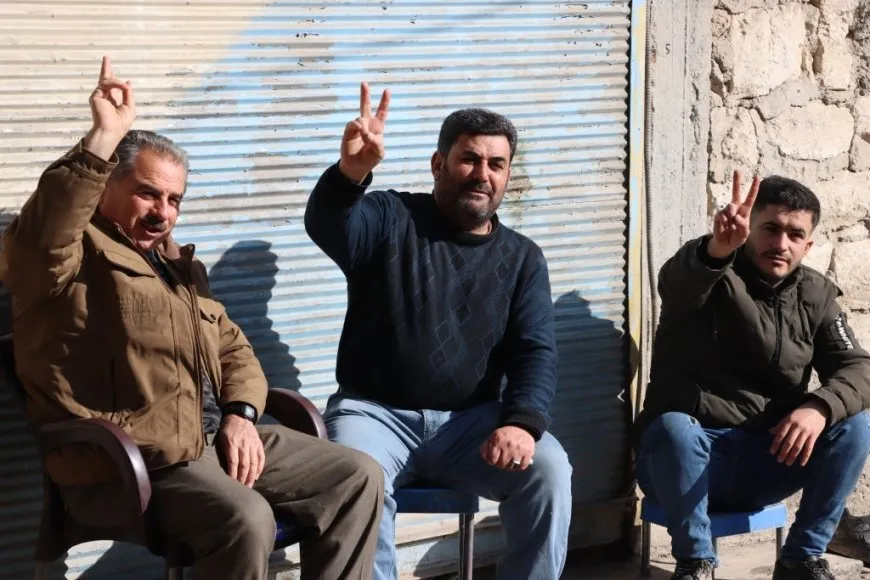 Dorpêçkirina Kobanê 12 roj e didome, krîza jiyanî girantir bûye