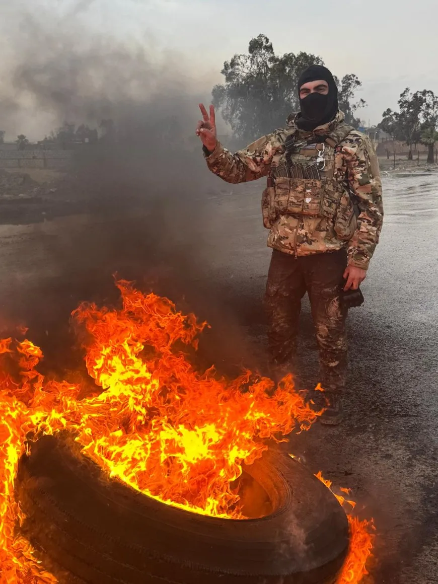 Xelkê Rojava bi ruhê yekitî û berpirsiyariyê û kolanên xwe diparêze