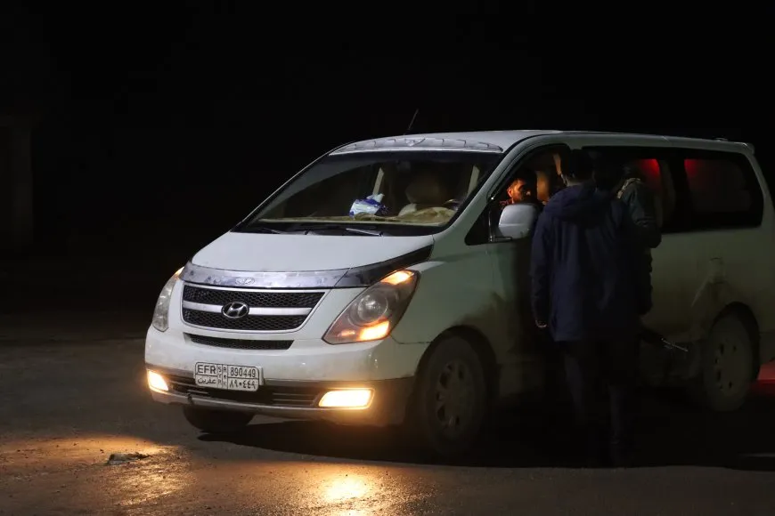 Xelkê Rojava bi ruhê yekitî û berpirsiyariyê û kolanên xwe diparêze
