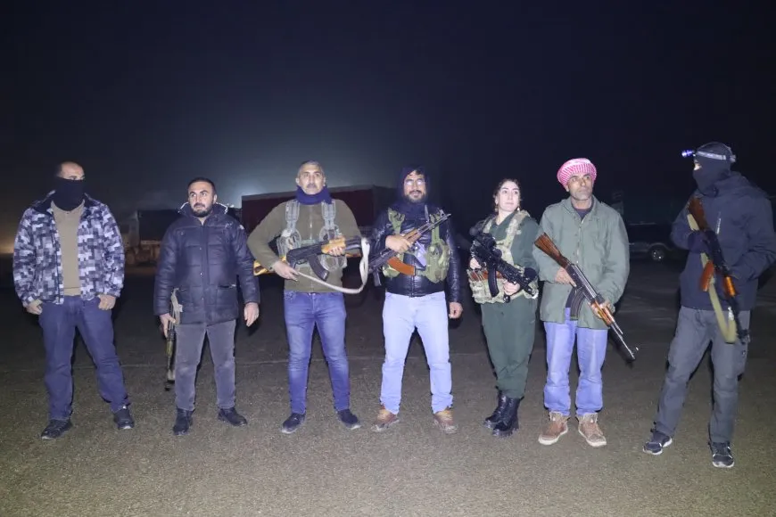 Xelkê Rojava bi ruhê yekitî û berpirsiyariyê û kolanên xwe diparêze