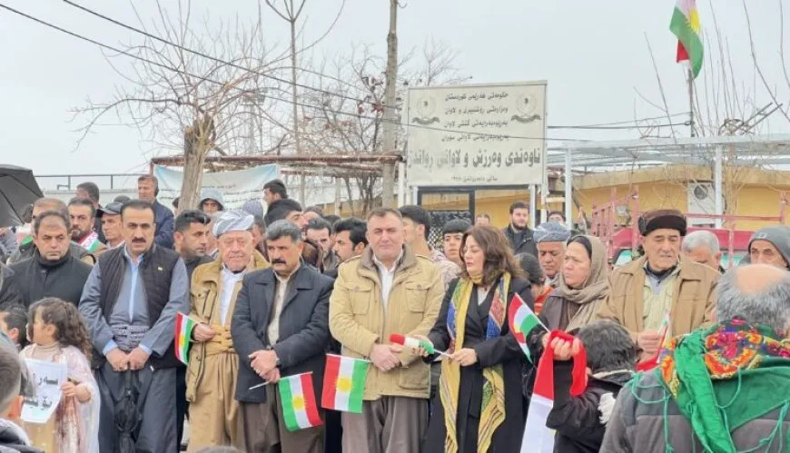 Xelkê Rewandizê yê Başûr bi meşeke girseyî piştgirî da Rojava