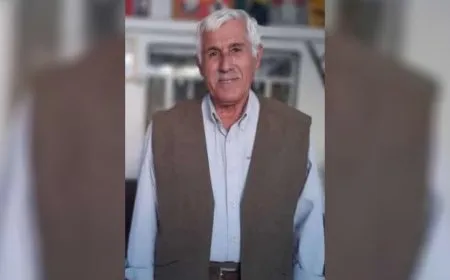 Şêxmûs Melek wefat kir