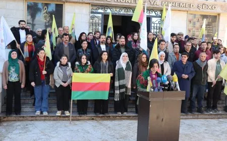 Ji hunermendan banga ‘Bibin dengê gelê Kurdistanê’