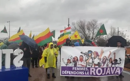 Li Strasbourgê li pêşiya PEˊyê çalakî