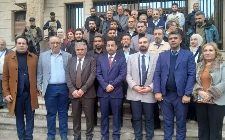 Wezîrê tenduristiyê yê hikumeta demkî serdana Hesekê kir
