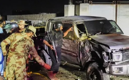 Li Pakistanê di êrişên bombeyî û şer de bi kêmanî 14 kes mirin