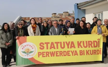 KURDÎGEH: Bila Kurdî bibe zimanê fermî û perwerdê