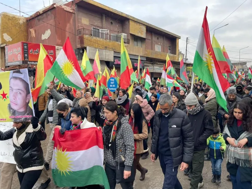 Meşên li Qamişlo, Dirbesiyê û Amûdê destpê kirin