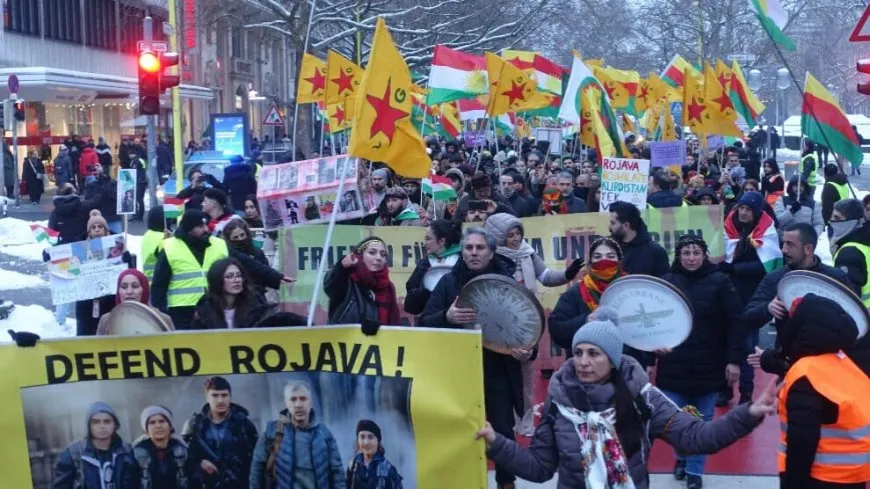 Yekîtiya Jinên Kurd kampanya îmzeyan da destpêkirin