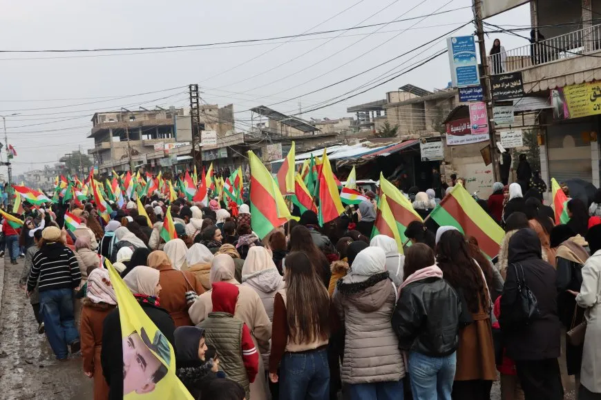 Li Dêrik û Girkê Legê meşên girseyî: Berxwedan wê bidome